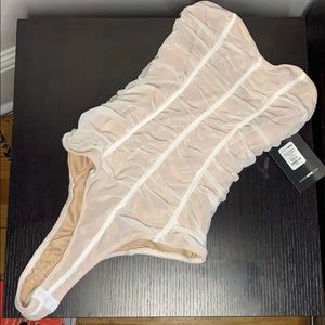 Fashion nova bodysuit